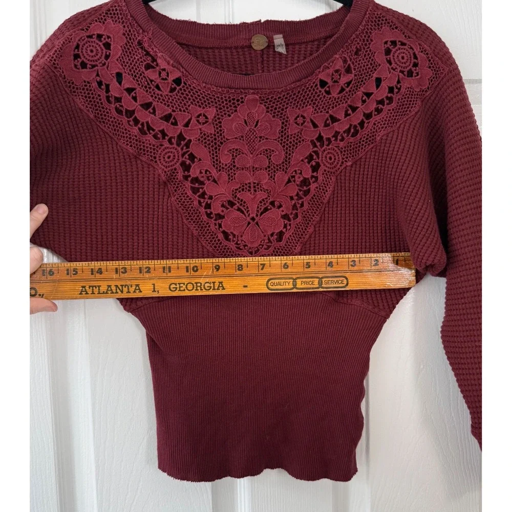 Free‎ People FP One Raven Burgundy Thermal Waffle Knit Crochet Lace Top XS Boho